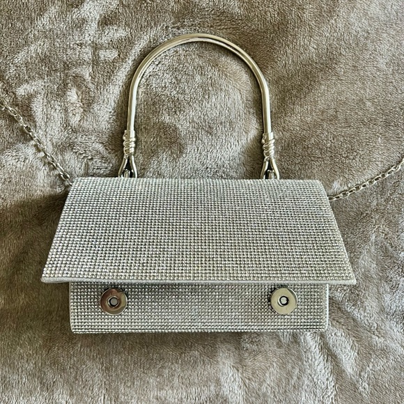 Small Silver Rhinestone Purse - Picture 3 of 7